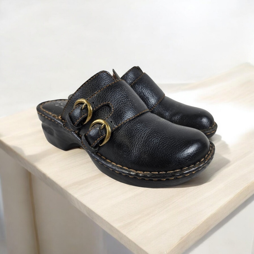 BOC Born Concept Women's 6 Black Leather Mule Clog Shoes Block Heel Brass Buckle